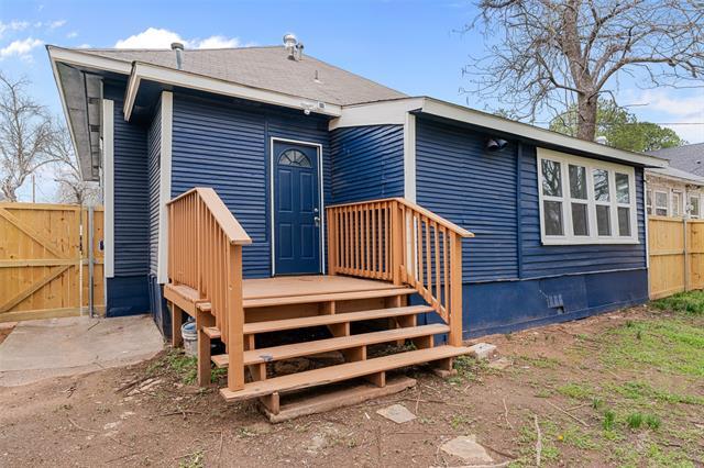 Building Photo - 718 W Monterey St