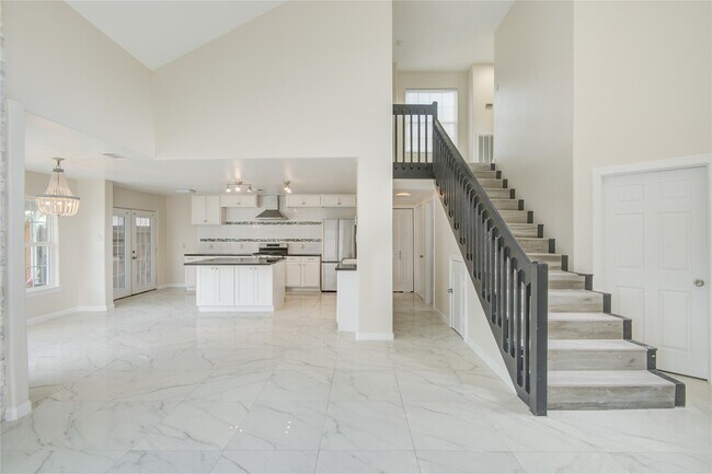 Building Photo - 4427 Waterfall Way