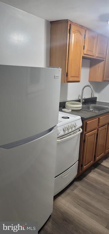 Building Photo - 229 N 9th St