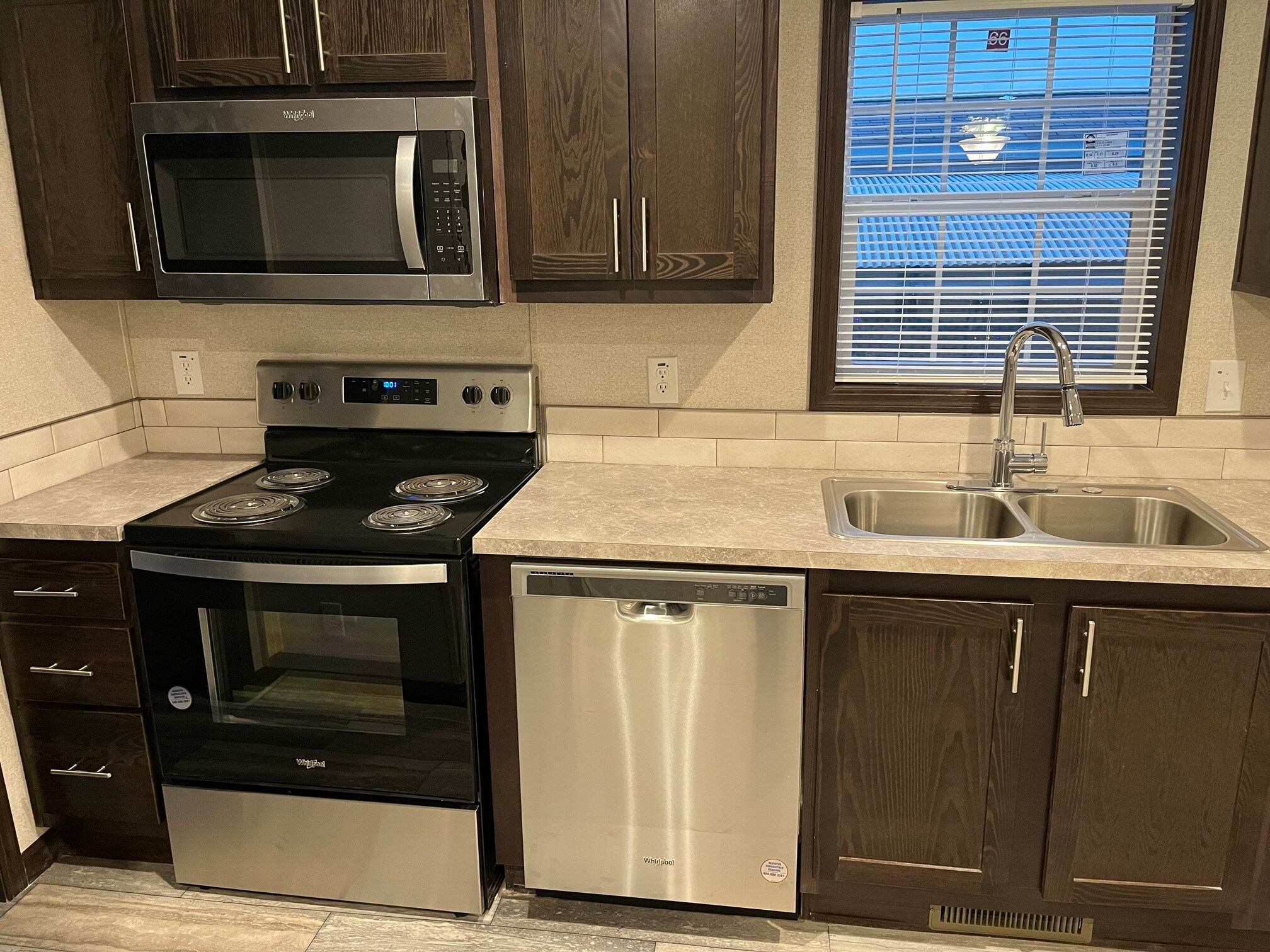 Building Photo - 6610 Lear Nagle Rd