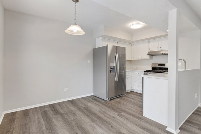 Building Photo - 262 W Inverrary Ln