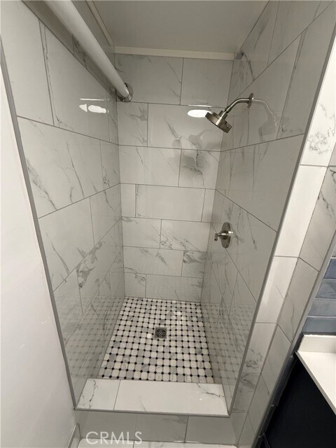 Building Photo - 1303 N Beverly Glen Blvd