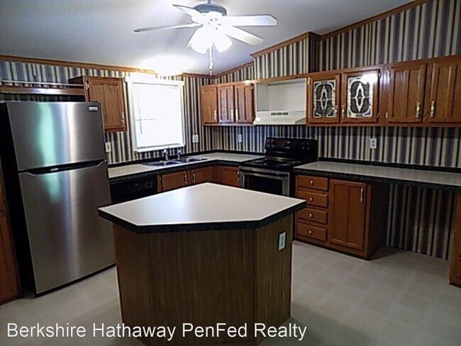 Building Photo - 3 br, 2 bath House - 4190 Budds Creek Rd