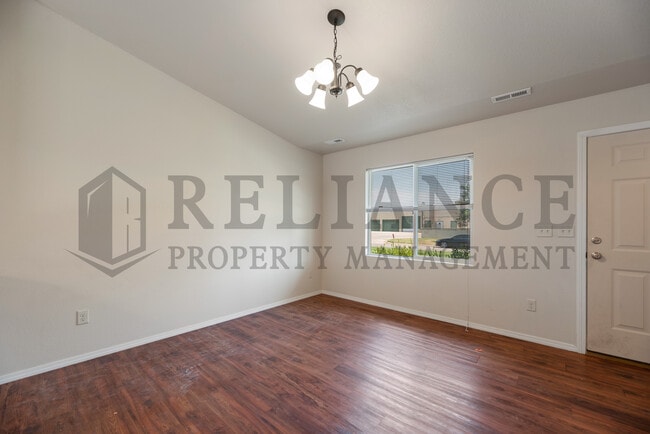 Building Photo - 4204 Newell St