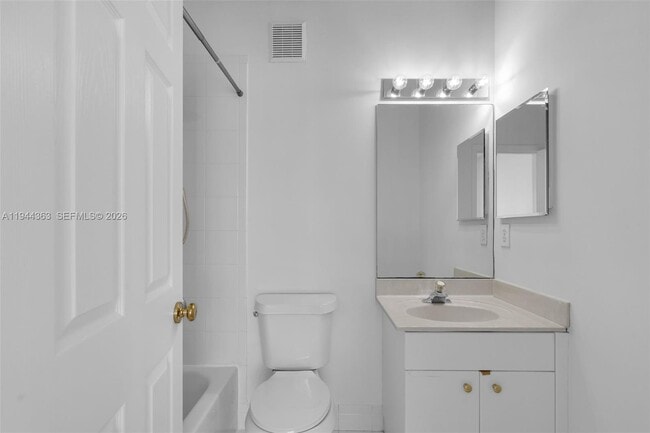 Building Photo - 5670 NW 116th Ave