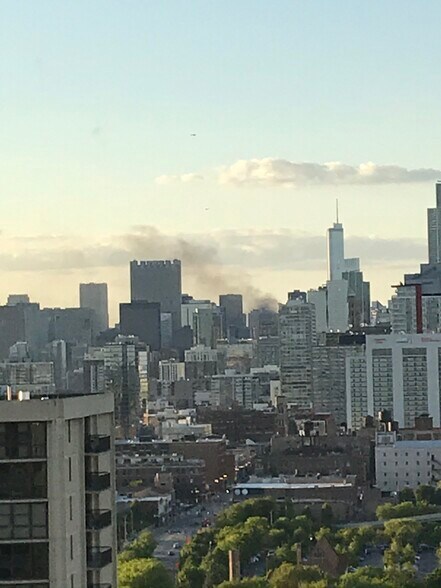 Building Photo - 3001 S Michigan Ave