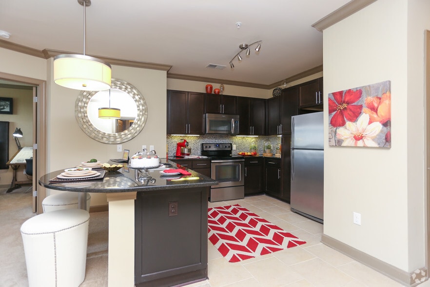 Interior Photo - Emory Point