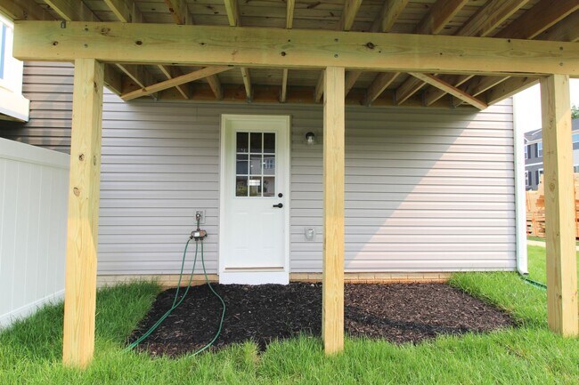 Building Photo - 34 Apple Wood Ln