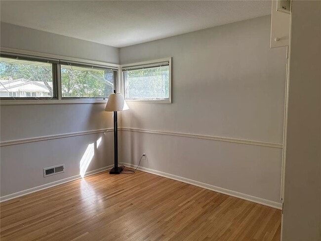 Building Photo - 5528 Merritt Cir