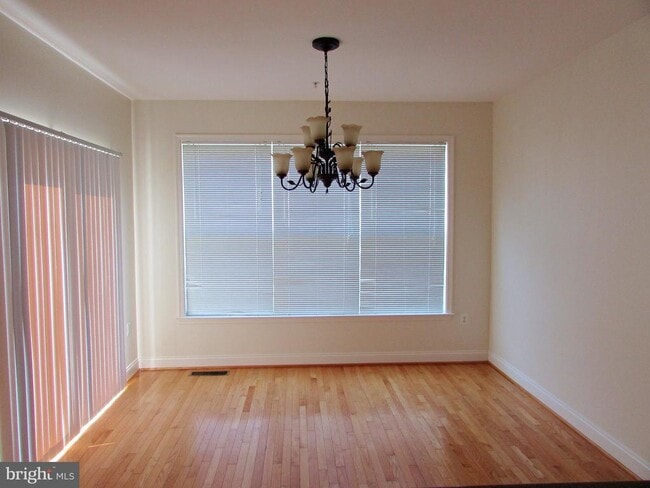 Building Photo - 4314 Vintage Ivy Ln