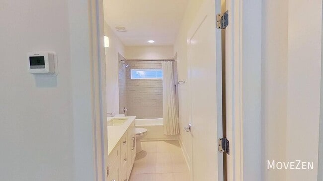 Building Photo - 3434 Craig Ave