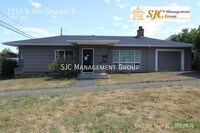 Building Photo - 1212 N 8th St