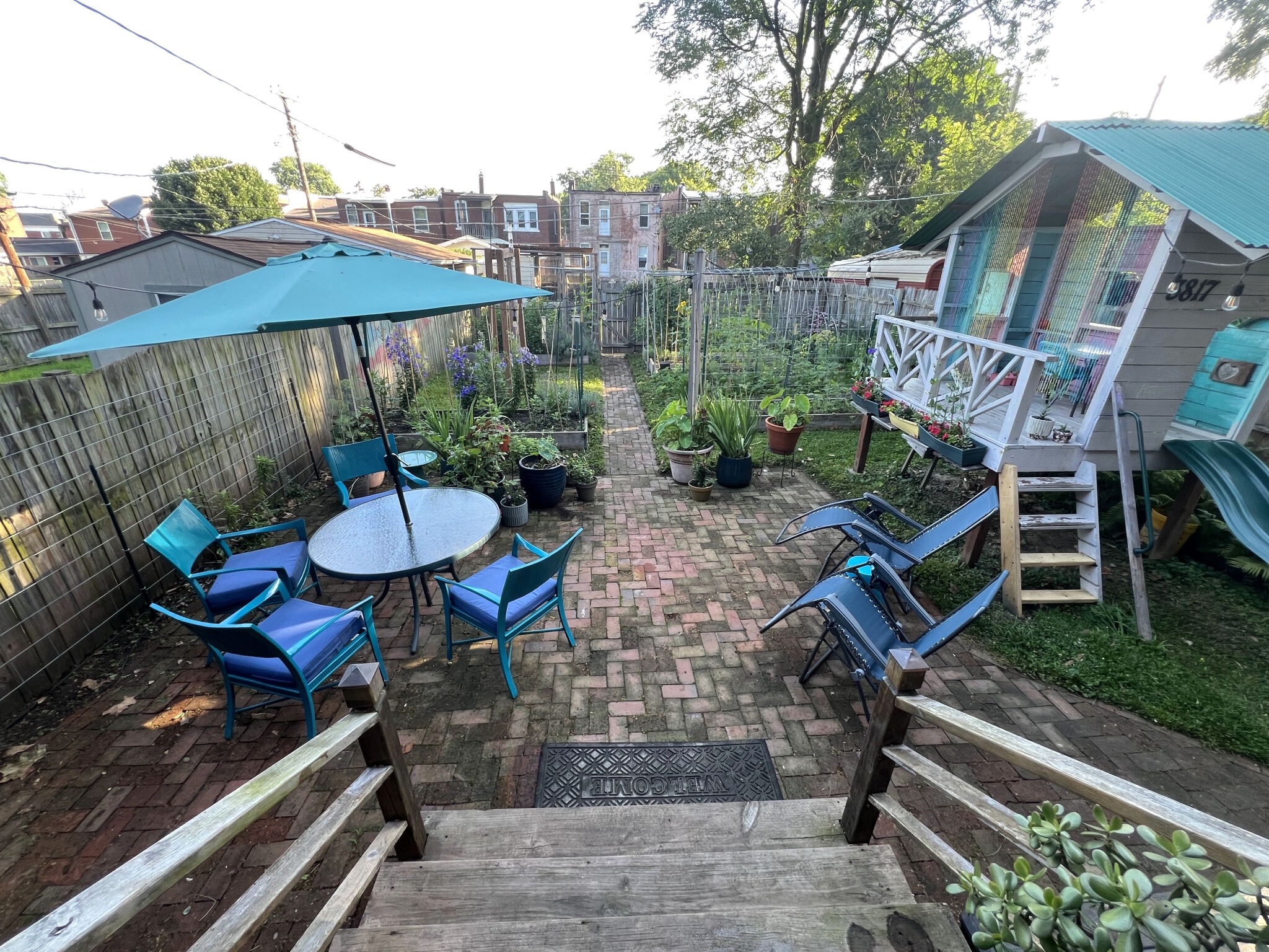 Patio & Backyard - 3817 Lafayette Ave