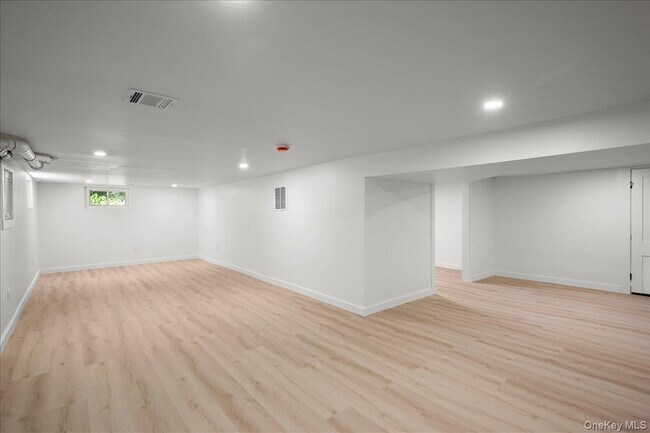 Building Photo - 101 1st Ave