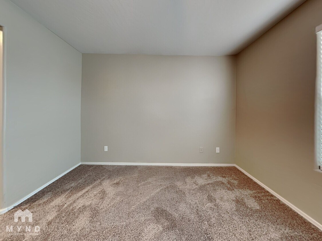 Building Photo - 451 S Hawes Rd
