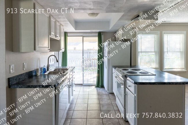 Building Photo - 913 Scarlet Oak Ct N