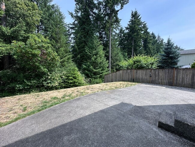 Building Photo - 1436 Packwood Ave