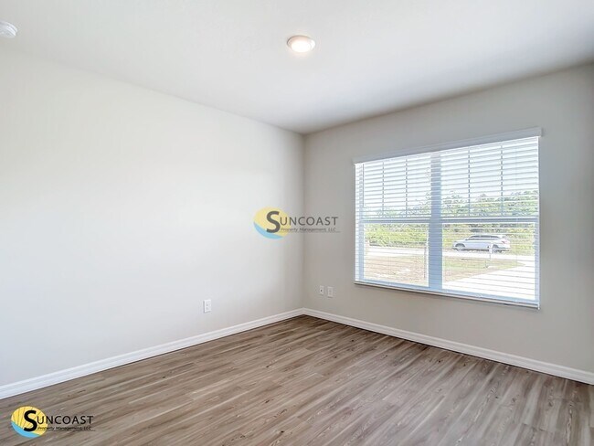 Building Photo - 2014 Dorion St