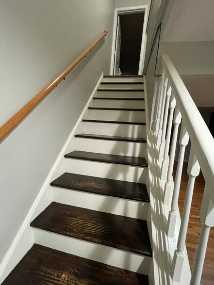 Building Photo - 2350 S Henderson St