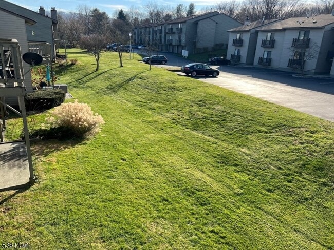 Building Photo - 1308 Spruce Hills Dr