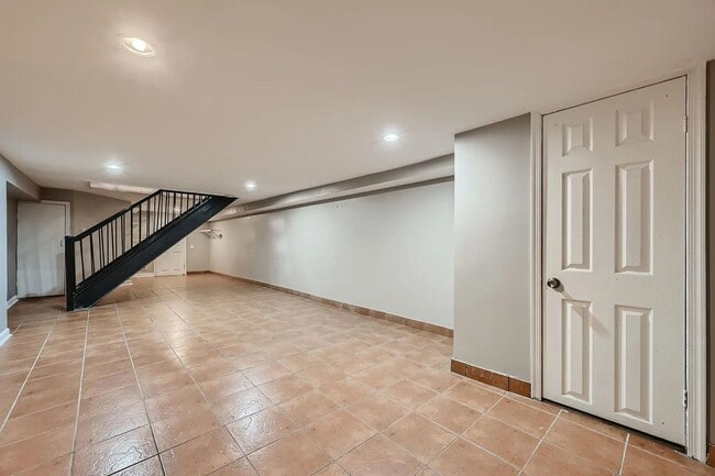 Building Photo - Charming 3 Bedroom/2.5 Bathroom Townhome in Patterson Park with Parking Pad!