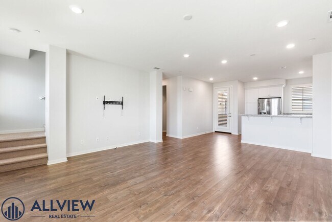 Building Photo - Modern Tri-Level Townhome with Office, 2-Car Garage & Prime Anaheim Location!