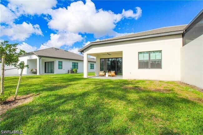 Building Photo - 14620 Kingfisher Lp