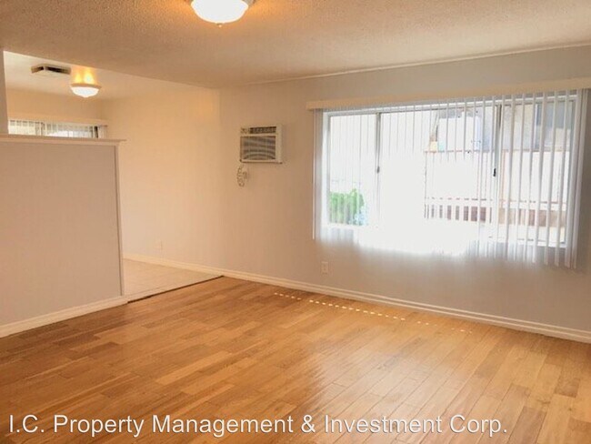 Building Photo - 1524-1528 Yosemite Dr