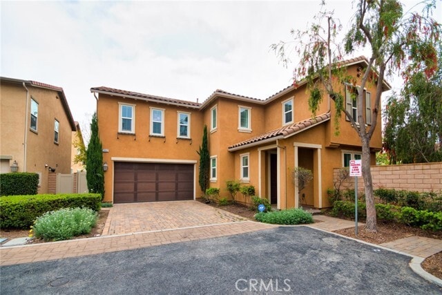 Building Photo - 2962 E Via Corvina