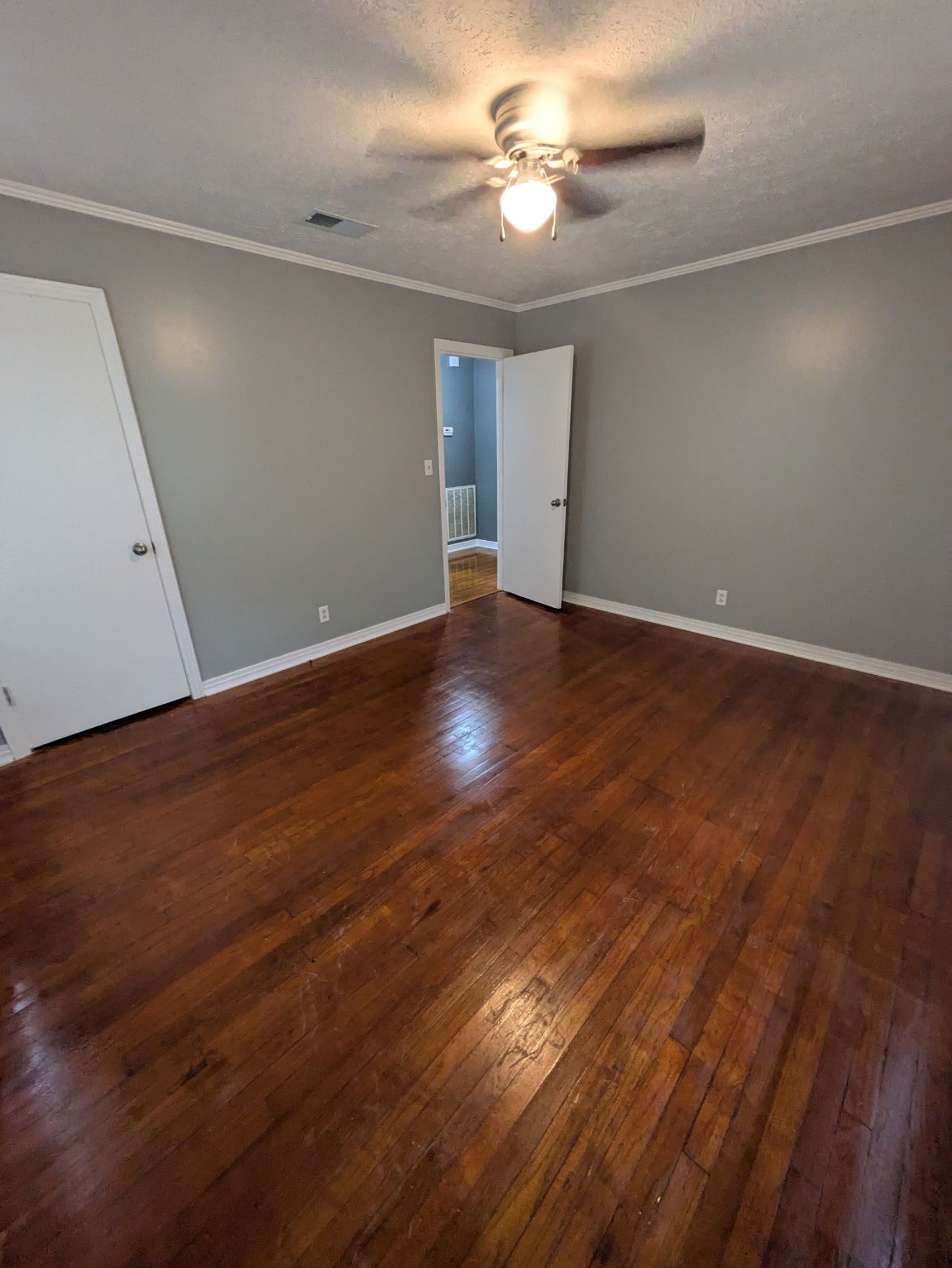 Bedroom 1 - 162 W Thomas Dr
