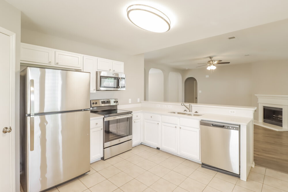 Building Photo - 3113 Lighthouse Dr