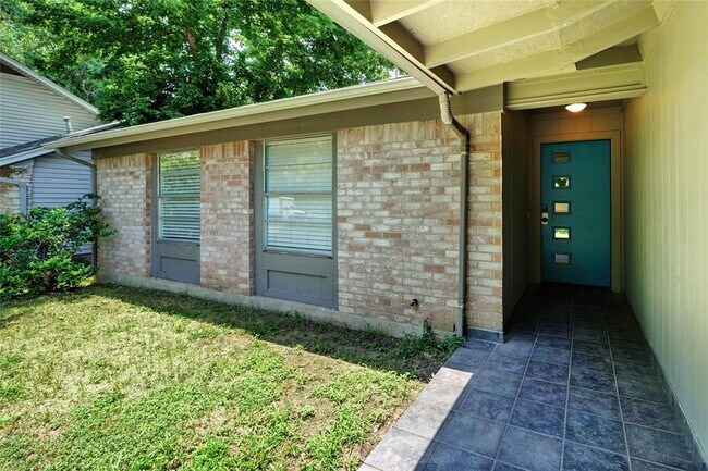 Building Photo - 1719 Mearns Meadow Blvd