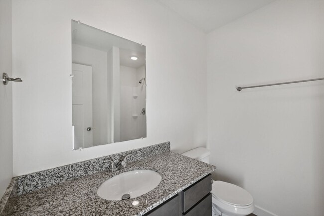 Building Photo - Dublin Farms Townhomes