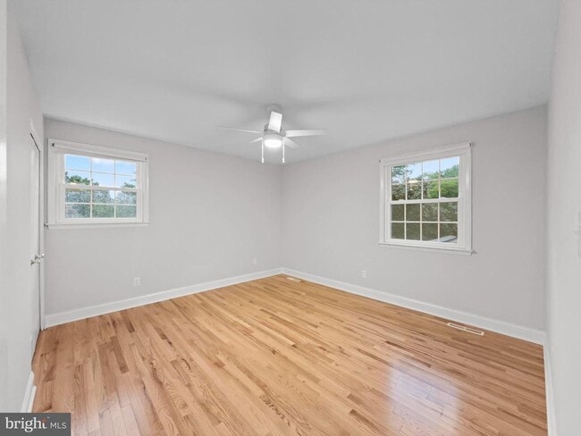 Building Photo - 10034 Chatelaine Cir