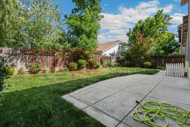 Building Photo - 9836 Tundra Swan Cir
