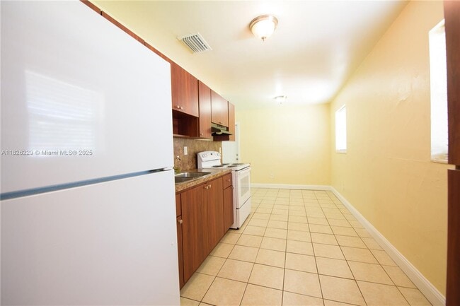 Building Photo - 15410 SW 295th St