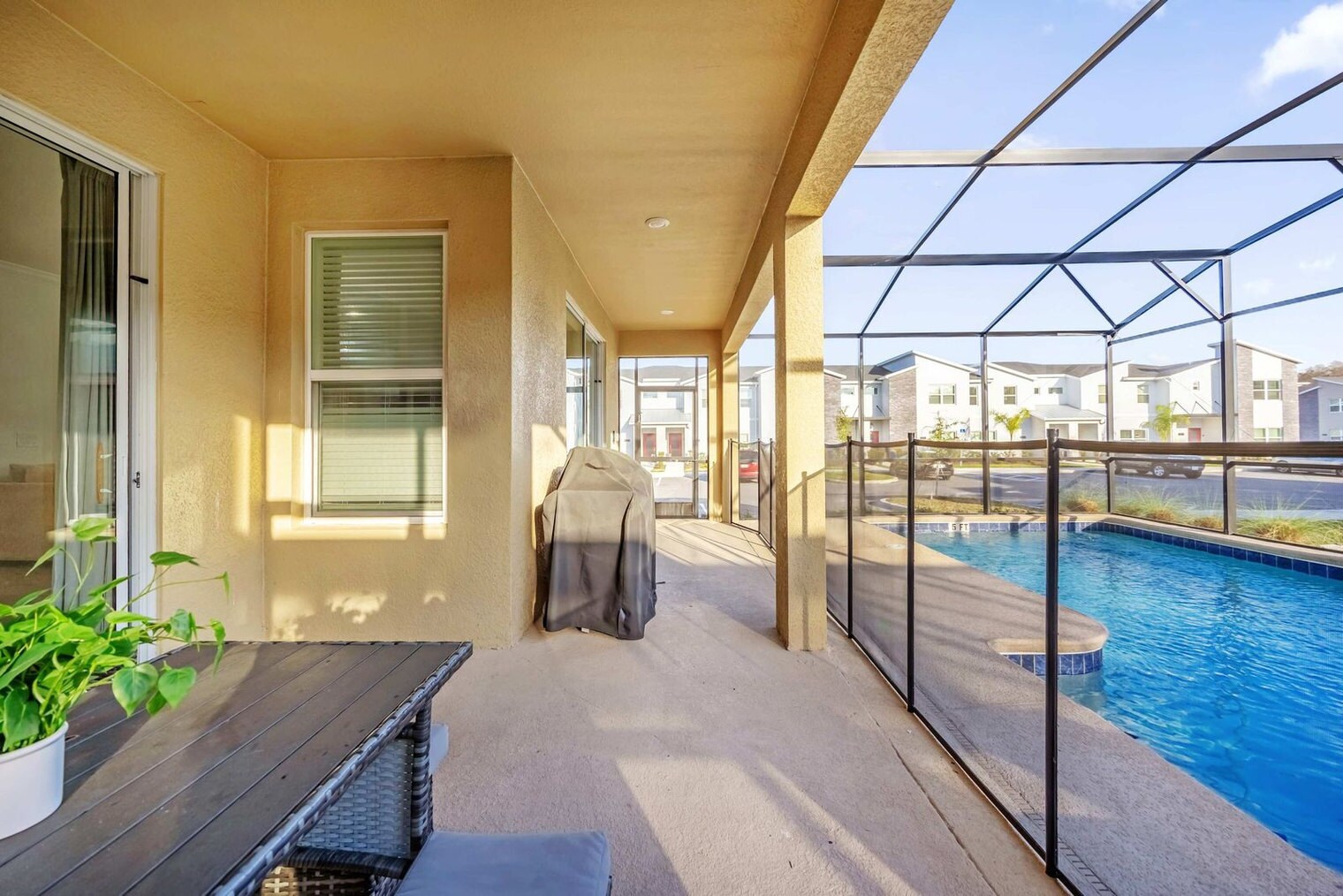 Building Photo - 4330 Rhyme St