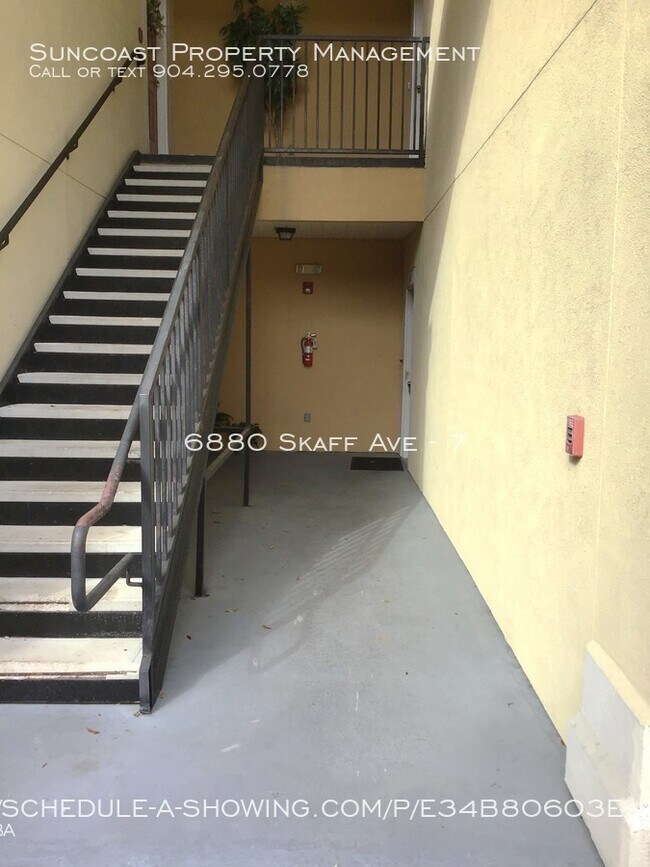 3BR/2BA Apartment for Rent on the Westside! 6880 Skaff Ave Jacksonville FL 32244 Apartment