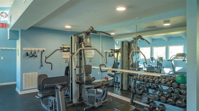 Building Photo - 1611 Clower Creek Dr