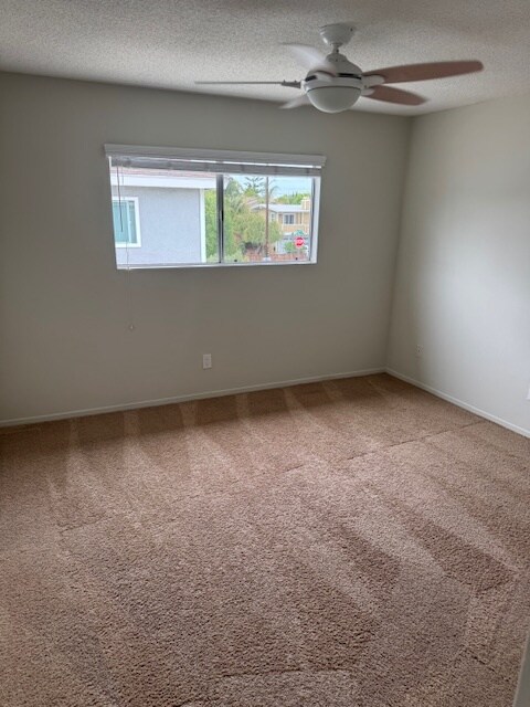 Building Photo - 2404 Curtis Ave