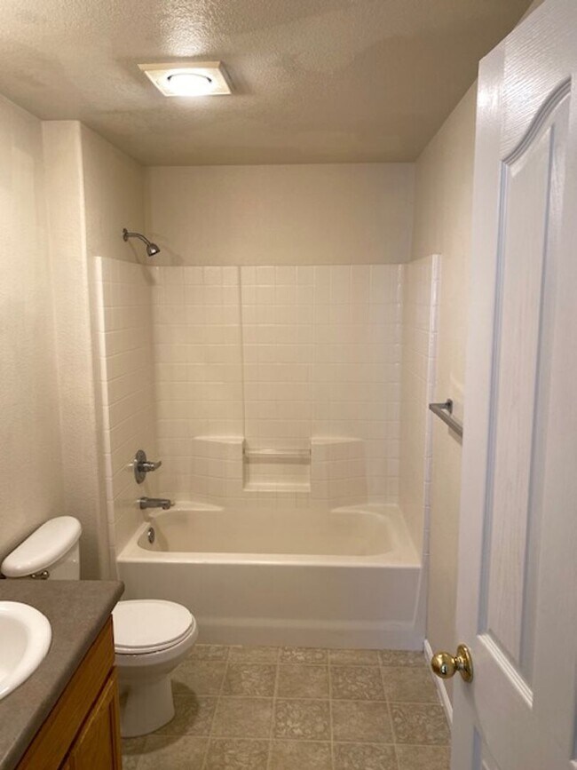 Building Photo - 2210-2214 ARLINGTON