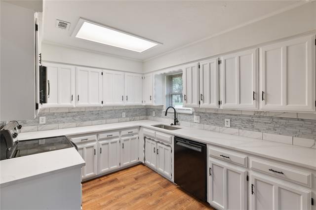 Building Photo - 2808 Roundup Trail