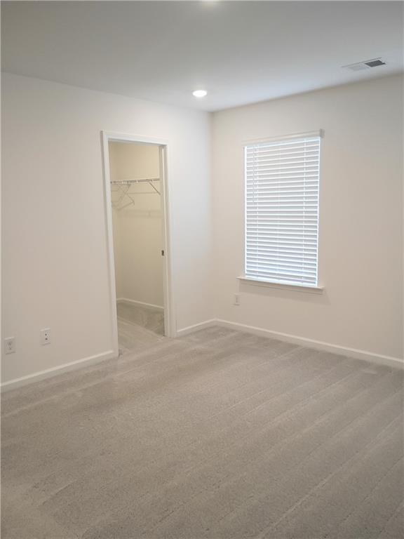 Building Photo - 124 Hazel Dr