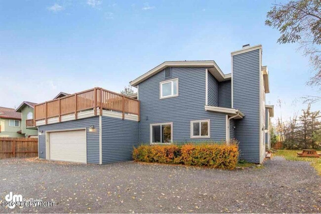 Primary Photo - 8933 Lakehurst Dr