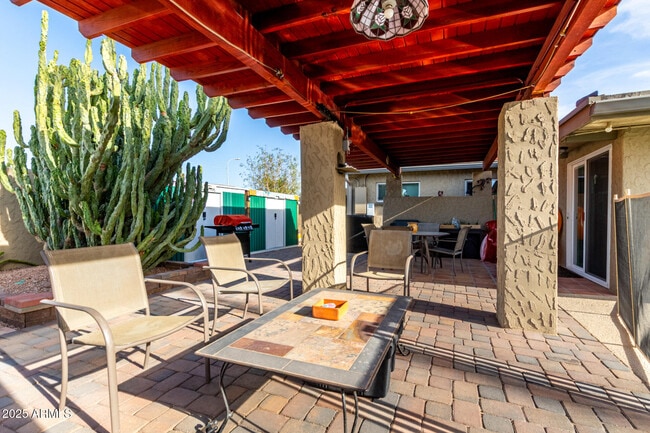 Building Photo - 6830 E Edgemont Ave