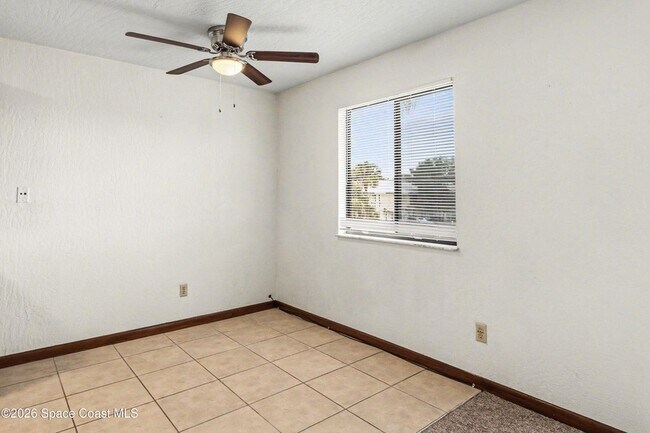 Building Photo - 1123 Tree Ridge Ln NE