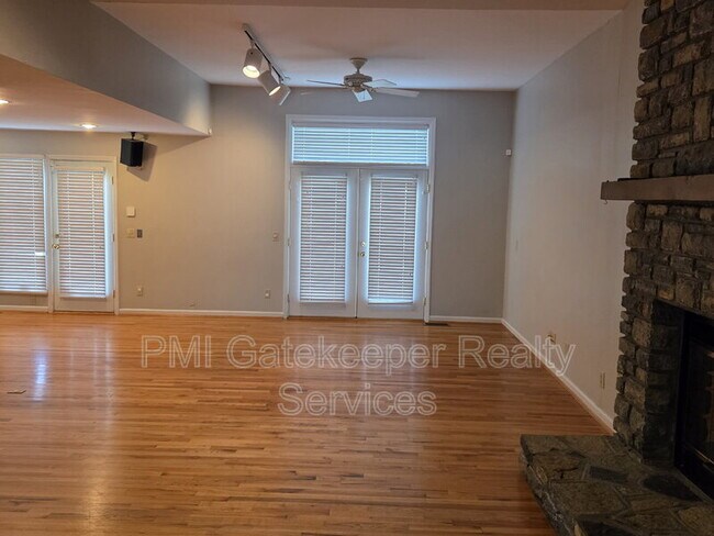 Building Photo - 9834 Chimney Sweep Ln