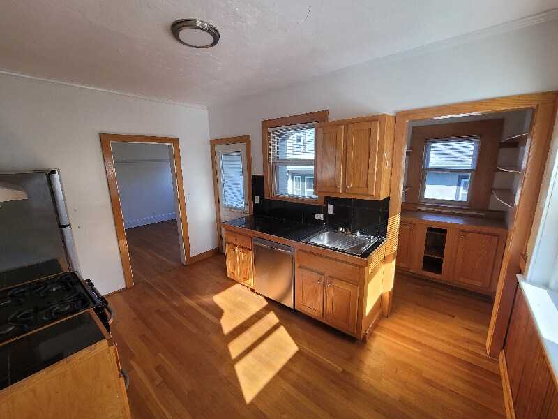 Building Photo - 36 Boulevard Terrace