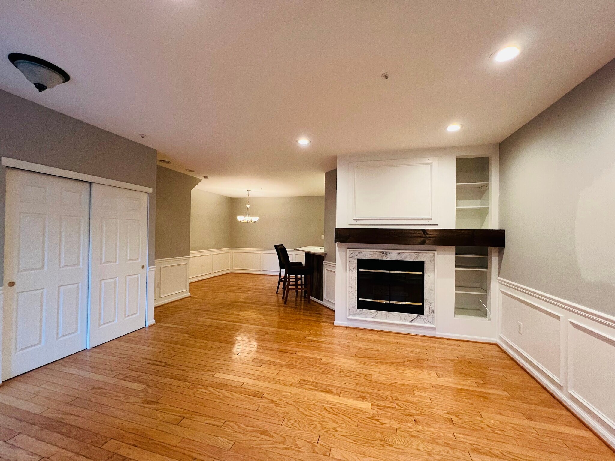 Building Photo - 305 Dresher Woods Dr