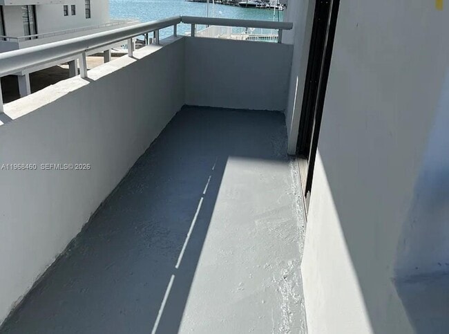 Building Photo - 6830 Indian Creek Dr